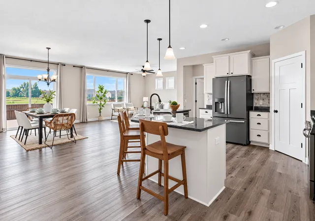 Photo 1 of Single family home for sale at 9189 Plymouth Rd, Saint Paul, MN 55129 | MLS# 7141592 | Listing updated on 2026-10-20