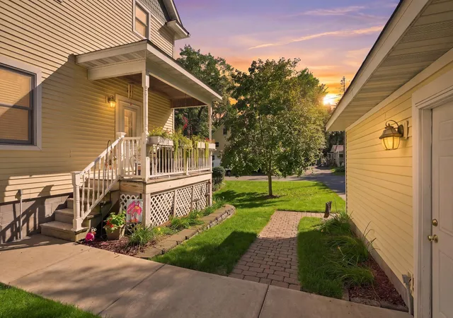 Photo 4 of Single family home for sale at 1402 4th Street N, Stillwater, MN 55082 | MLS# 7141594 | Listing updated on 2026-09-21