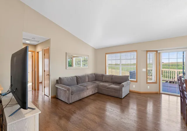 Photo 4 of Single family home for sale at 18978 Excalibur Trl, Farmington, MN 55024 | MLS# 7141614 | Listing updated on 2026-09-16