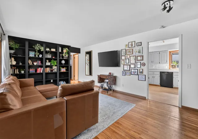 Photo 3 of Single family home for sale at 1822 35th Street NW, Rochester, MN 55901 | MLS# 7141641 | Listing updated on 2026-10-19