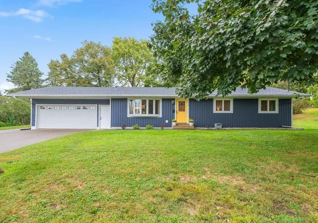 Photo 1 of Single family home for sale at 924 Ravine St, Faribault, MN 55021 | MLS# 7141651 | Listing updated on 2026-09-27
