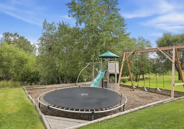 Photo 3 of Sale Pending at 8796 Ebersole Ave, Monticello, MN 55362 | MLS# 7141654 | Listing updated on 2026-09-29