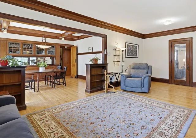 Photo 2 of Sale Pending at 20 Melbourne Ave Se, Minneapolis, MN 55414 | MLS# 7141672 | Listing updated on 2026-09-23