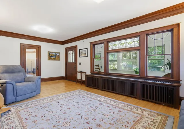 Photo 3 of Sale Pending at 20 Melbourne Ave Se, Minneapolis, MN 55414 | MLS# 7141672 | Listing updated on 2026-09-23