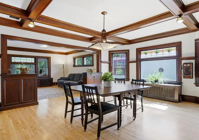 Photo 3 of Sale Pending at 20 Melbourne Ave SE, Minneapolis, MN 55414 | MLS# 7141672 | Listing updated on 2026-09-23