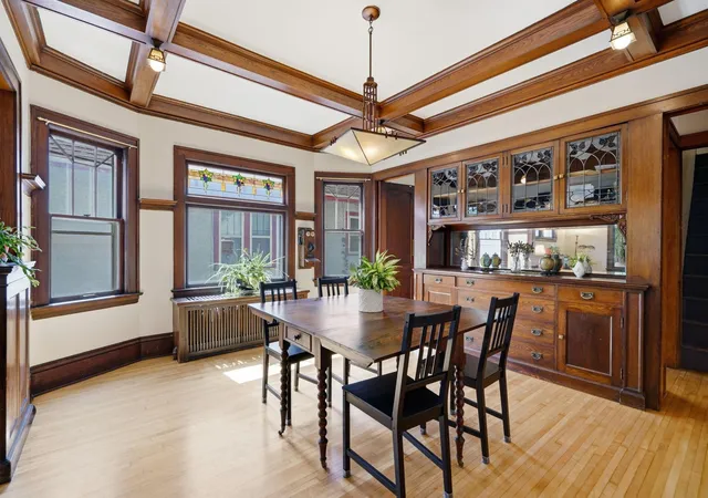 Photo 4 of Sale Pending at 20 Melbourne Ave SE, Minneapolis, MN 55414 | MLS# 7141672 | Listing updated on 2026-09-23