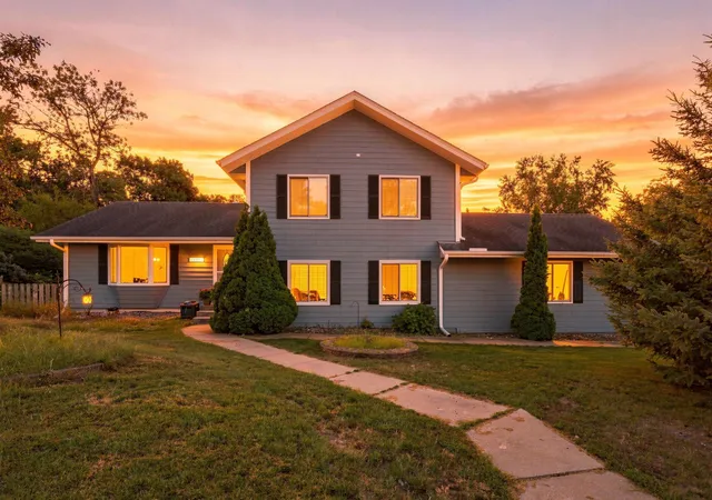 Photo 1 of Single family home for sale at 17161 S Shore Ln, Eden Prairie, MN 55346 | MLS# 7141674 | Listing updated on 2026-09-21