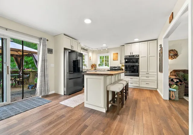 Photo 4 of Single family home for sale at 28430 Hogan Ave, Randolph, MN 55065 | MLS# 7141714 | Listing updated on 2026-09-28