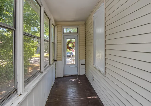 Photo 3 of Single family home for sale at 351 Burgess St, Saint Paul, MN 55117 | MLS# 7141739 | Listing updated on 2026-09-12