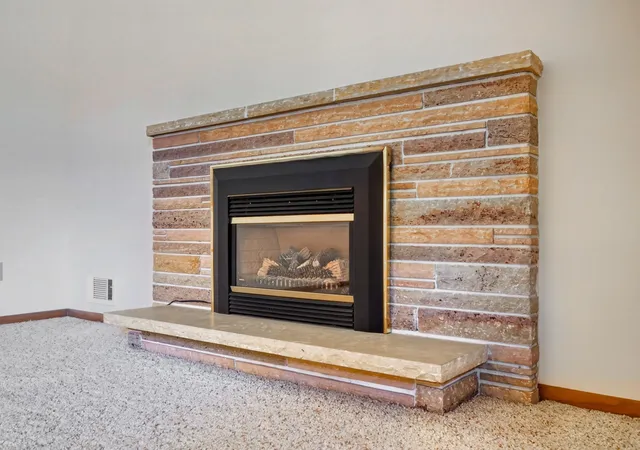 Photo 3 of Single family home for sale at 600 Utah Ave S, Minneapolis, MN 55426 | MLS# 7141742 | Listing updated on 2026-10-22