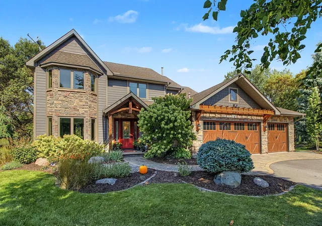 Single family home for sale at 8610 Valley View Ct, Chanhassen, MN 55317 | MLS# 7141786