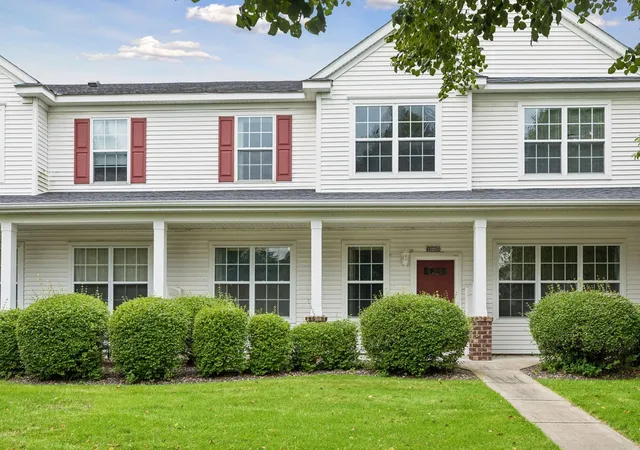 Photo 1 of Single family home for sale at 11323 Chisholm Cir Ne #D, Minneapolis, MN 55449 | MLS# 7141789 | Listing updated on 2026-09-17