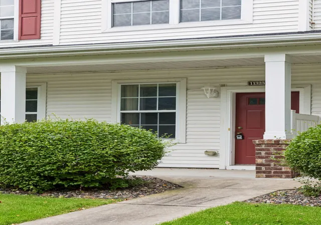 Photo 3 of Single family home for sale at 11323 Chisholm Cir NE #D, Minneapolis, MN 55449 | MLS# 7141789 | Listing updated on 2026-09-17