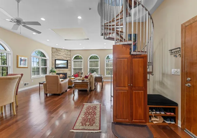 Photo 3 of Condo for sale at 3125 Inglewood Ave S #202, Minneapolis, MN 55416 | MLS# 7141810 | Listing updated on 2026-10-22