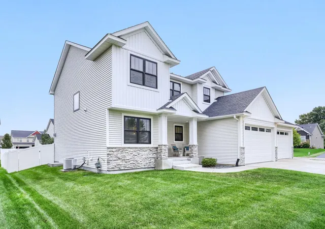Photo 3 of Single family home for sale at 3145 128th Lane Ne, Minneapolis, MN 55449 | MLS# 7141822 | Listing updated on 2026-09-14