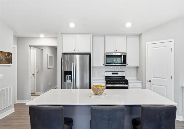Photo 3 of Single family home for sale at 18001 Hidden Crk Trl, Lakeville, MN 55044 | MLS# 7141837 | Listing updated on 2026-10-07