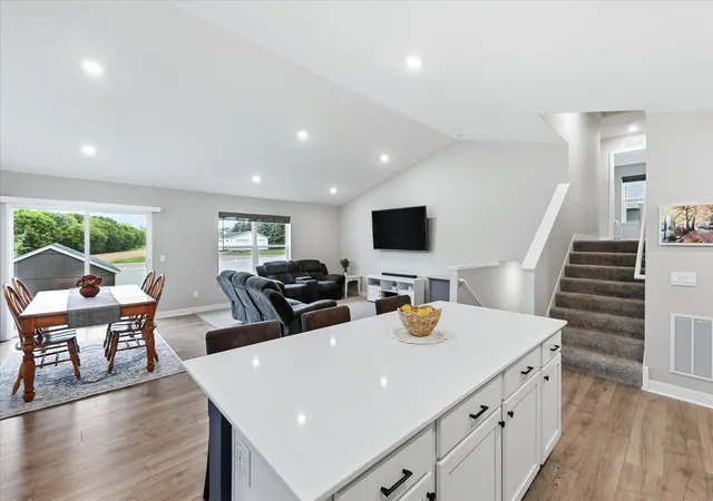 Photo 4 of Single family home for sale at 18001 Hidden Crk Trl, Lakeville, MN 55044 | MLS# 7141837 | Listing updated on 2026-10-07