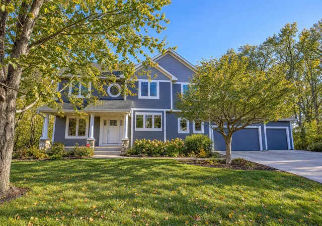 Photo 1 of Single family home for sale at 3337 Staples Pl, Stillwater, MN 55082 | MLS# 7141841 | Listing updated on 2026-09-28
