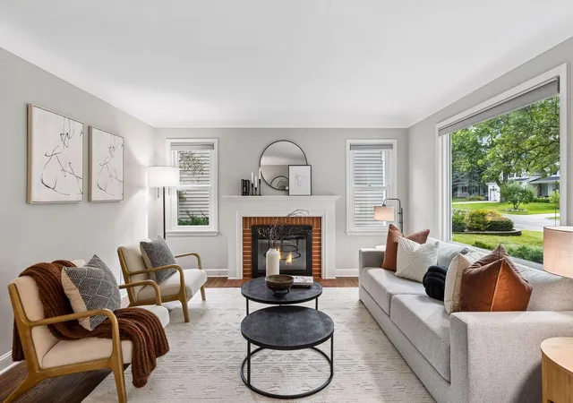 Photo 4 of Single family home for sale at 6021 Wooddale Ave, Minneapolis, MN 55424 | MLS# 7141851 | Listing updated on 2026-10-07