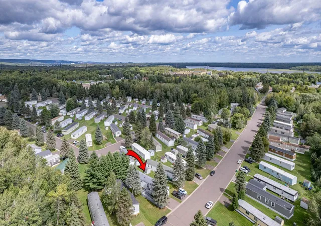 Photo 4 of Single family home for sale at 3 Coban Dr, Duluth, MN 55808 | MLS# 7141857 | Listing updated on 2026-10-02