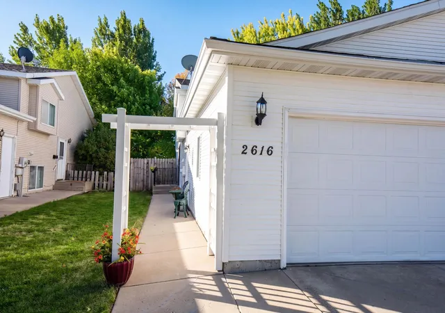 Photo 2 of Townhouse for sale at 2616 35th Avenue S, Fargo, ND 58104 | MLS# 7141864 | Listing updated on 2026-10-09