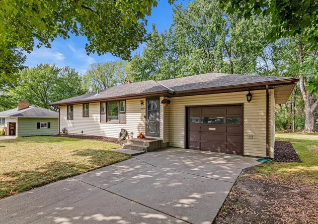 Single family home for sale at 2439 53rd Street E, Inver Grove Heights, MN 55076 | MLS# 7141882