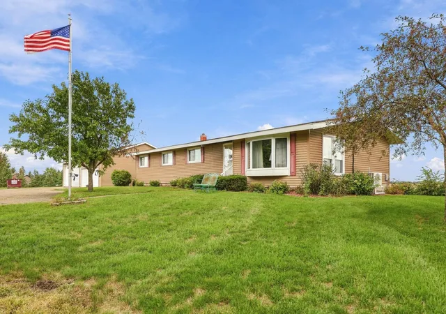 Photo 1 of Single family home for sale at 22050 Northfield Blvd, Hampton, MN 55031 | MLS# 7141885 | Listing updated on 2026-10-01