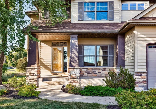 Photo 2 of Single family home for sale at 1740 Sandbar Cir, Waconia, MN 55387 | MLS# 7141900 | Listing updated on 2026-10-07