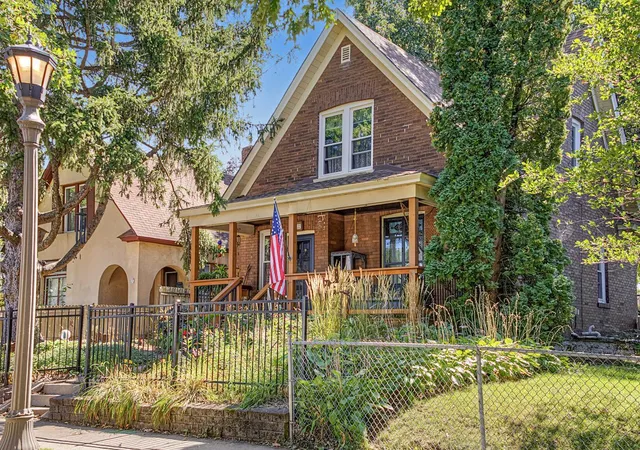 Photo 1 of Single family home for sale at 102 Cook Ave W, Saint Paul, MN 55117 | MLS# 7141914 | Listing updated on 2026-10-30