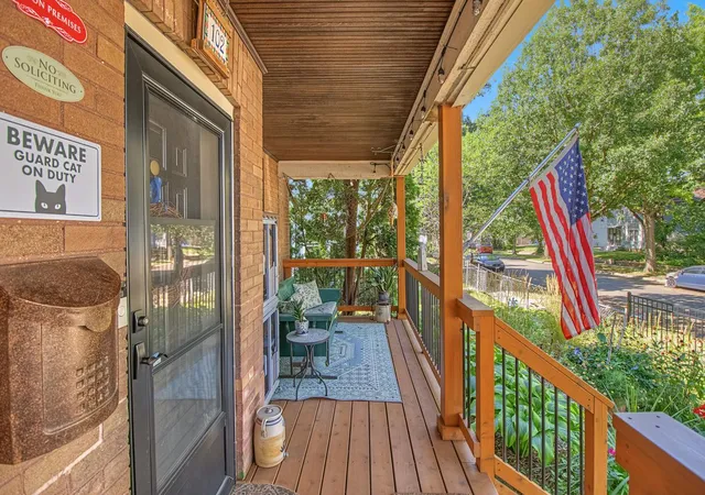 Photo 3 of Single family home for sale at 102 Cook Ave W, Saint Paul, MN 55117 | MLS# 7141914 | Listing updated on 2026-10-30