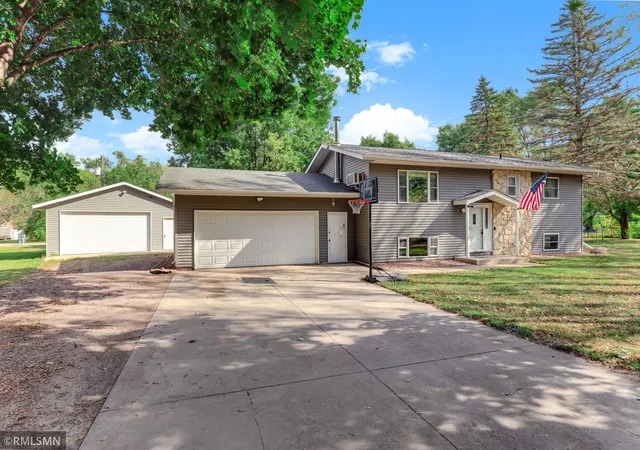 Single family home for sale at 4934 Bluehill Cir, South Haven, MN 55382 | MLS# 7141920