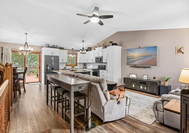 Photo 4 of Single family home for sale at 1347 Benson Blvd E, Stillwater, MN 55082 | MLS# 7141977 | Listing updated on 2026-10-07