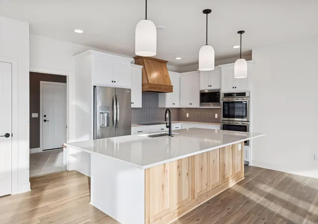 Photo 4 of Single family home for sale at 3771 Brookside Dr, Chaska, MN 55318 | MLS# 7141988 | Listing updated on 2026-09-21