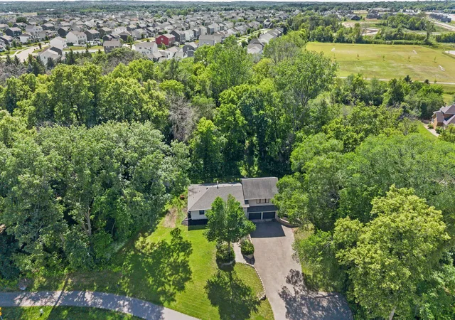 Photo 2 of Single family home for sale at 18741 Highview Ave, Lakeville, MN 55044 | MLS# 7141999 | Listing updated on 2026-09-22