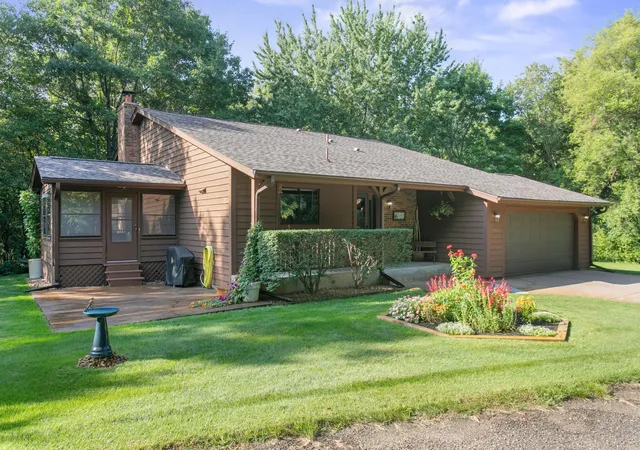 Photo 2 of Single family home for sale at 2670 201st Avenue Nw, Cedar, MN 55011 | MLS# 7142057 | Listing updated on 2026-09-21