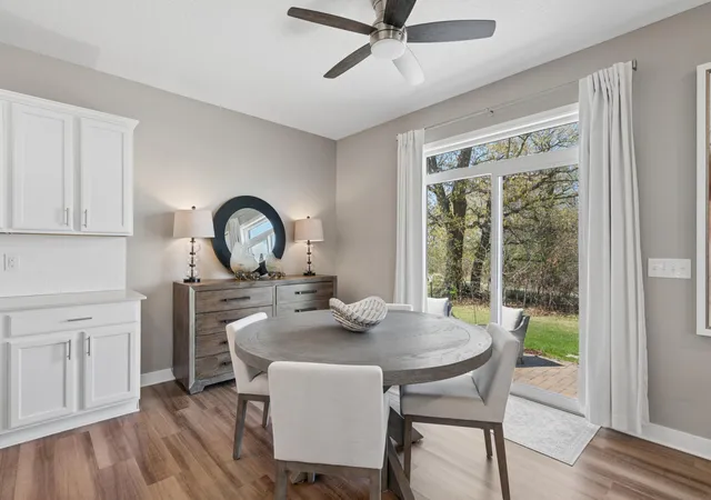 Photo 3 of Single family home for sale at 1248 Oak Tree Ct, Carver, MN 55315 | MLS# 7142058 | Listing updated on 2026-09-30