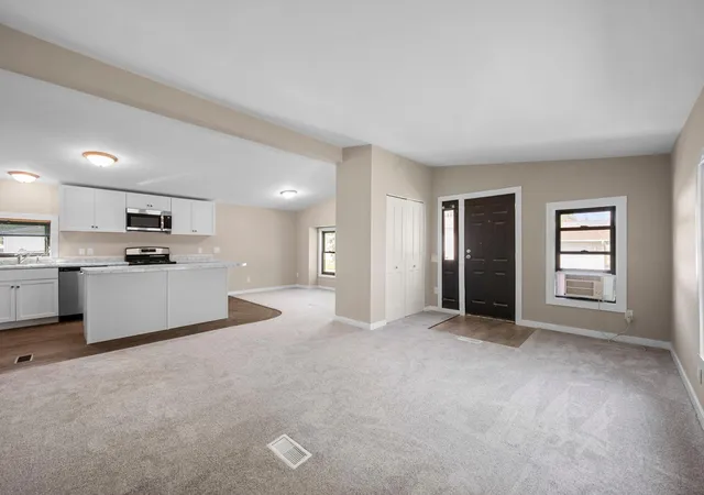 Photo 3 of Single family home for sale at 1989 Cardinal Dr, Hugo, MN 55038 | MLS# 7142060 | Listing updated on 2026-10-09
