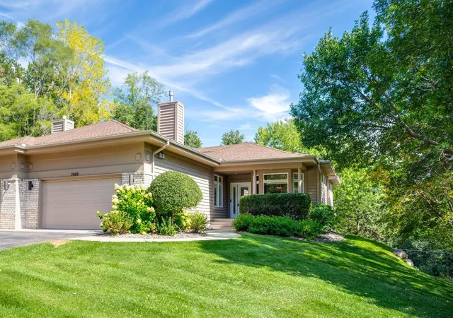 Photo 1 of Single family home for sale at 7089 Crowne Oak Rd, Eden Prairie, MN 55344 | MLS# 7142066 | Listing updated on 2026-09-24