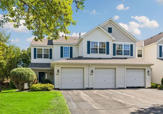 Single family home for sale at 1673 Countryside Dr, Shakopee, MN 55379 | MLS# 7142088