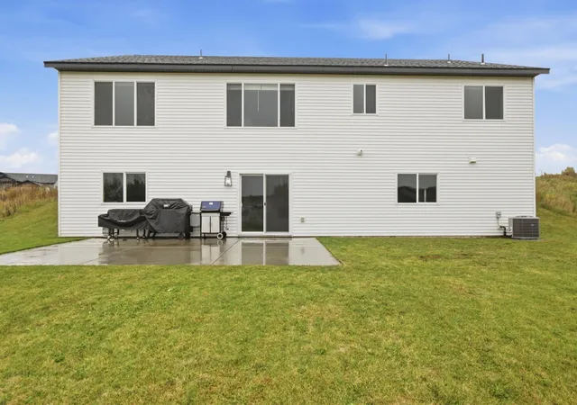 Photo 4 of Sale Pending at 1316 Jasmine Ln NE, Saint Joseph, MN 56374 | MLS# 7142112 | Listing updated on 2026-09-28