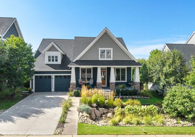 Photo 1 of Sale Pending at 1137 Pioneer Trl, Bayport, MN 55003 | MLS# 7142117 | Listing updated on 2026-10-05