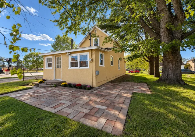 Photo 1 of Single family home for sale at 114 3rd Avenue Ne, Brainerd, MN 56401 | MLS# 7142132 | Listing updated on 2026-09-23