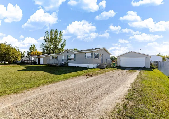 Photo 2 of Sale Pending at 146 4th Street, Walcott, ND 58077 | MLS# 7142140 | Listing updated on 2026-10-05