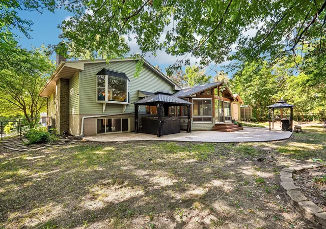 Photo 1 of Single family home for sale at 767 Eldridge Ave E, Saint Paul, MN 55117 | MLS# 7142154 | Listing updated on 2026-09-17