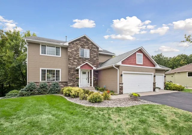 Photo 3 of Single family home for sale at 4205 Walnut Rd, Saint Bonifacius, MN 55375 | MLS# 7142169 | Listing updated on 2026-10-09