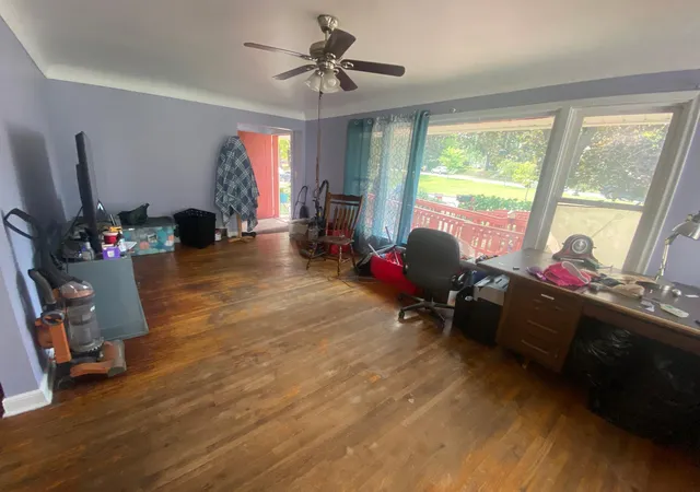 Photo 3 of Sale Pending at 1152 Lane Pl, Saint Paul, MN 55106 | MLS# 7142175 | Listing updated on 2026-10-07