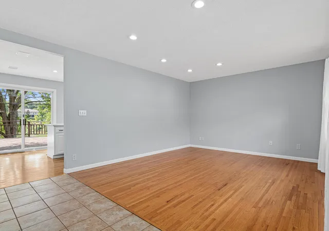 Photo 3 of Single family home for sale at 4609 Terracewood Dr, Minneapolis, MN 55437 | MLS# 7142193 | Listing updated on 2026-10-02