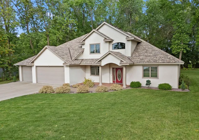 Single family home for sale at 3214 Shorewood Dr, Rush City, MN 55069 | MLS# 7142197