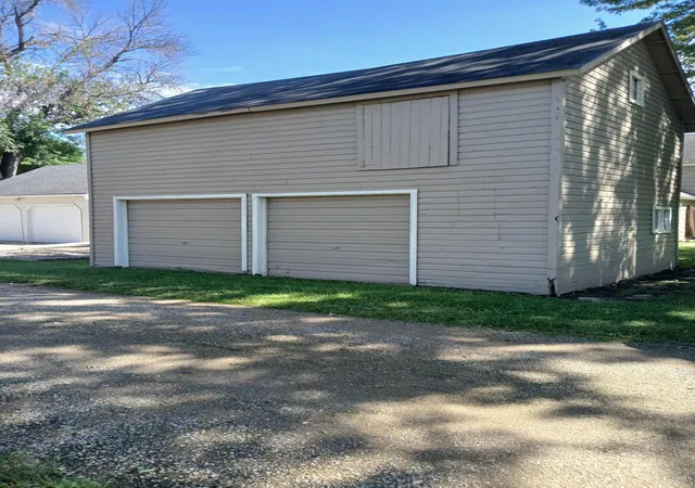Photo 3 of Single family home for sale at 280 Euclid St, Alden, MN 56009 | MLS# 7142217 | Listing updated on 2026-09-12
