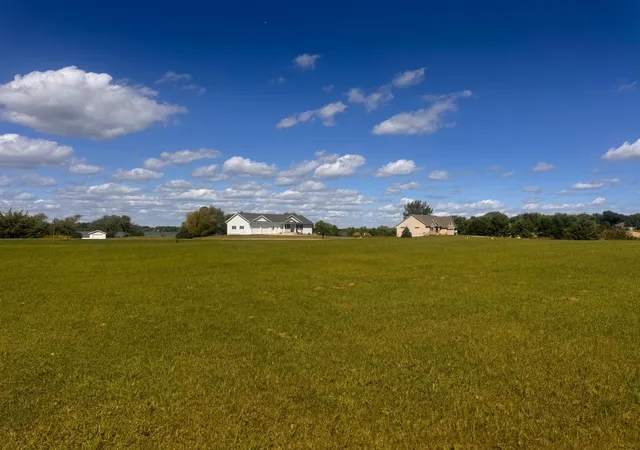 Photo 3 of Sale Pending at 11965 200th Street, Silver Lake, MN 55381 | MLS# 7142235 | Listing updated on 2026-09-22